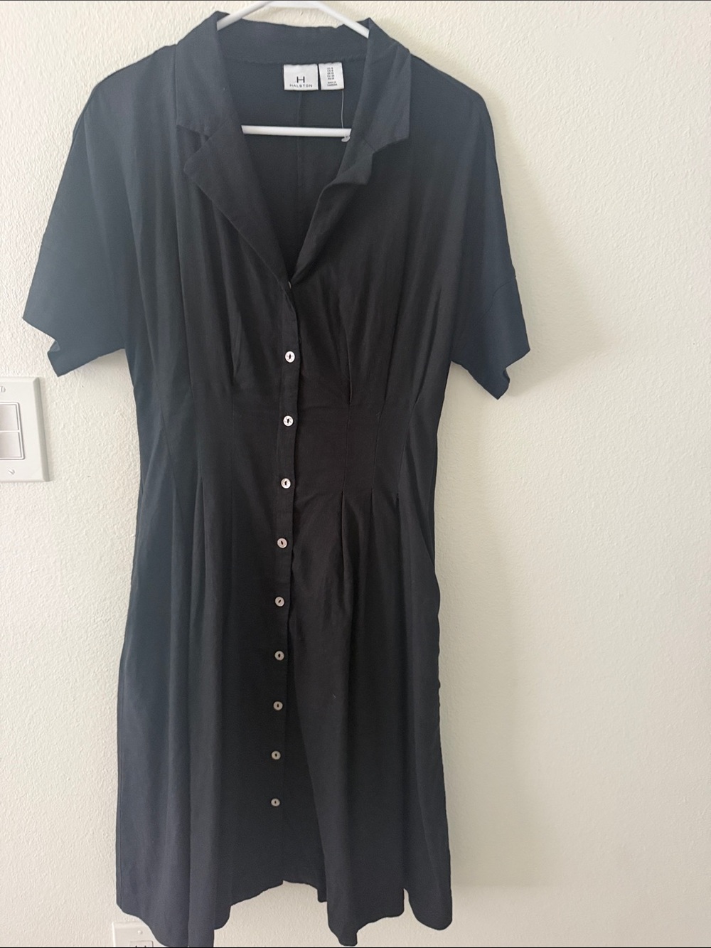 Halston Heritage Black Button-Front Short Sleeve Dress